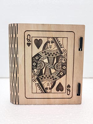Кутия за карти за игра